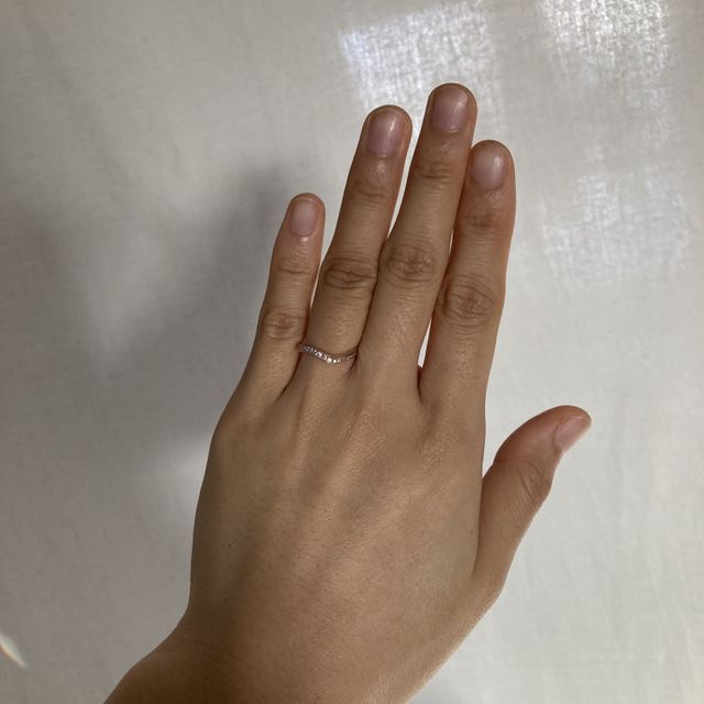 【アイプリモ(I-PRIMO)の口コミ】 ピンクゴールドの指輪を買うと決めていたのだが
色味が店によって異なった…