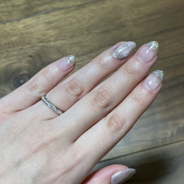 【ラザール ダイヤモンド(LAZARE DIAMOND)の口コミ】 種類がたくさんある中で様々なブランドの指輪を見ていた中、ラザールダイ…