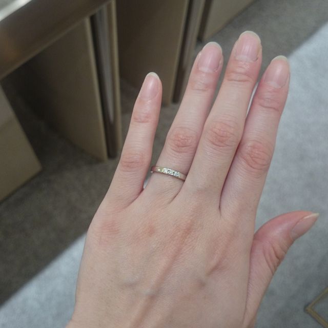 【MIKIMOTO(ミキモト)の口コミ】 2つとも、探し始めた頃の第一候補だったデザインです。一枚目はリングの形…