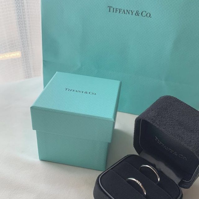 【ティファニー(Tiffany & Co.)の口コミ】 日常に溶け込みやすいデザインで、つけ心地がよかったです。
かたくなく、…