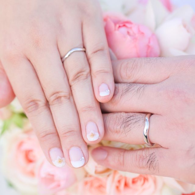 【ティファニー(Tiffany & Co.)の口コミ】 シンプルなプラチナリングを探していたました。真ん中が少しへこんだデザ…