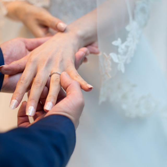 【ティファニー(Tiffany & Co.)の口コミ】 長くつけられて、シンプルに近いデザインを探してました。主人と好みがな…