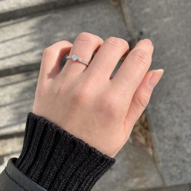 【ROCCA(ロッカ)の口コミ】 婚約指輪のダイアモンドは、forevermarkのダイアモンドがいいなとずっと思…