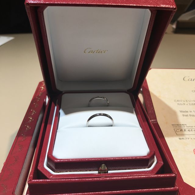 【カルティエ(Cartier)の口コミ】 憧れのブランドだったので、結婚指輪はカルティエと決めていました。太か…