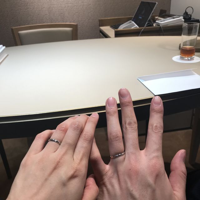 【カルティエ(Cartier)の口コミ】 憧れのブランドだったので、結婚指輪はカルティエと決めていました。太か…