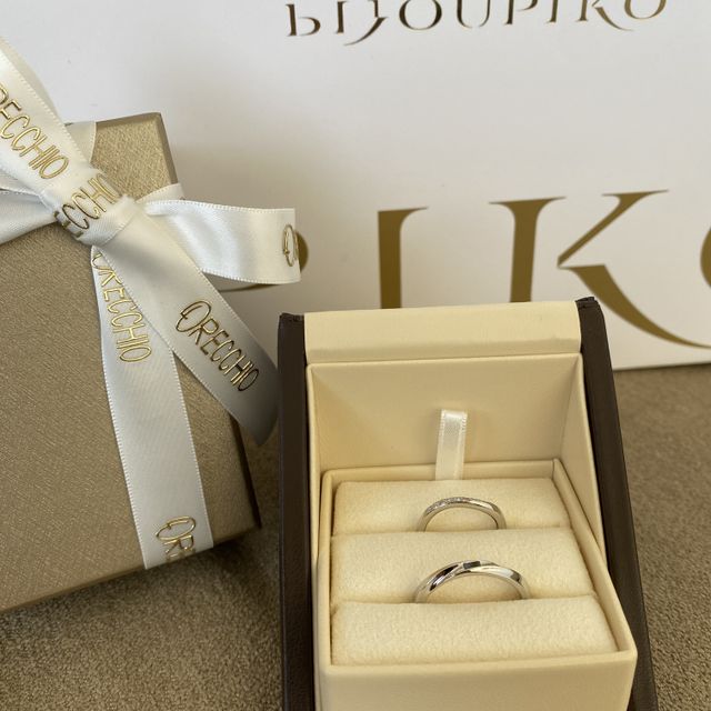 【Desserts(デザート)の口コミ】 ゴールドの太いデザインとシンプルなシルバーデザインで最初は迷っていま…