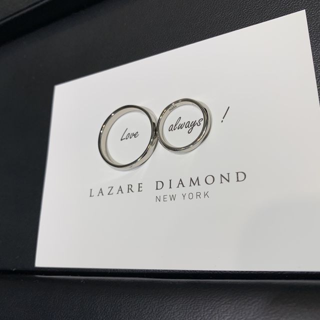 【ラザール ダイヤモンド(LAZARE DIAMOND)の口コミ】 新郎用のものは、ある程度の太さのある指輪を探していました。新婦用のも…