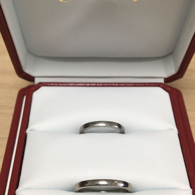 【カルティエ(Cartier)の口コミ】 結婚指輪は毎日付けていたかったので、石のないシンプルなものを探してい…