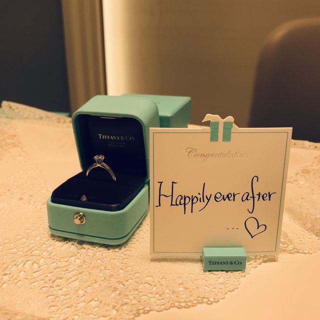 【ティファニー(Tiffany & Co.)の口コミ】 憧れだったカルティエとティファニーで迷いましたが、結婚指輪をカルティ…