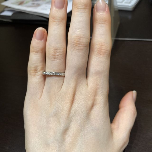 【TRECENTI(トレセンテ)の口コミ】 エタニティリングタイプのフェリーチェのデザインが良く、非常に惹かれま…