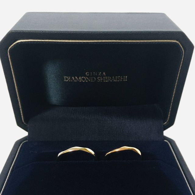 【銀座ダイヤモンドシライシの口コミ】 石（ダイヤモンド）なしでも寂しくない、しっかりめにひねられたウェーブ…