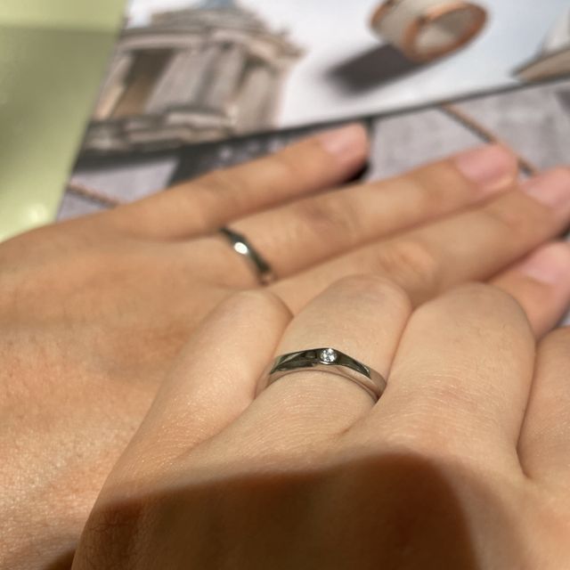 【ブルガリ(BVLGARI)の口コミ】 インフィニート 無限
という素敵な名前をもった意味のあるリングです。

…