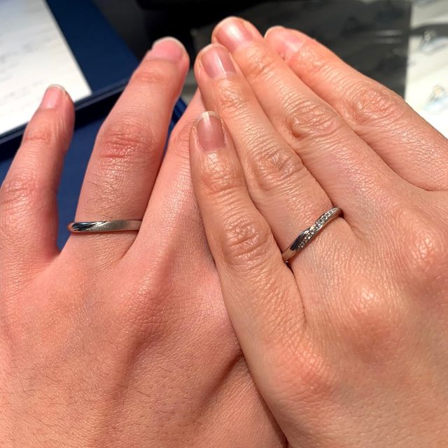 【銀座ダイヤモンドシライシの口コミ】 選び切れないほど豊富なデザインがある中、ヒアリングのうえ、予算に応じ…