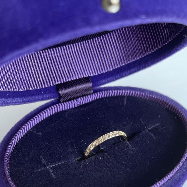 【agete(アガット)の口コミ】 ゴールドの指輪で、普段づかいができるような華奢なデザインを探していま…