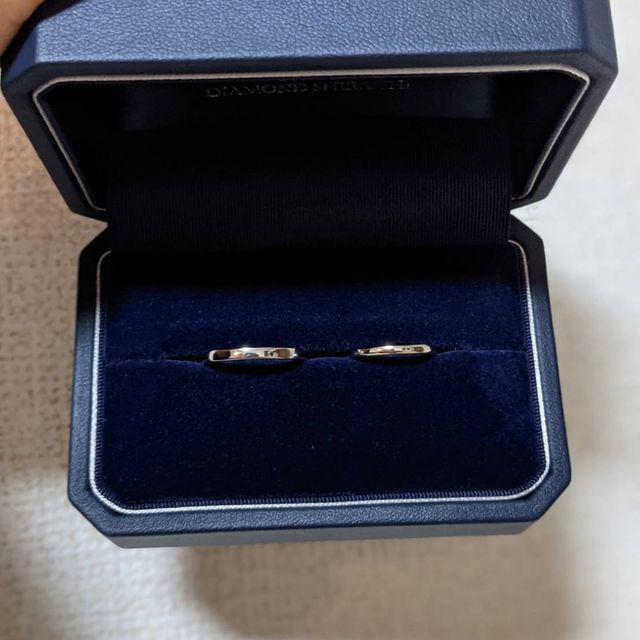 【銀座ダイヤモンドシライシの口コミ】 選んだ理由としては、メンテナンス、着け心地、価格です。結婚指輪は長く…