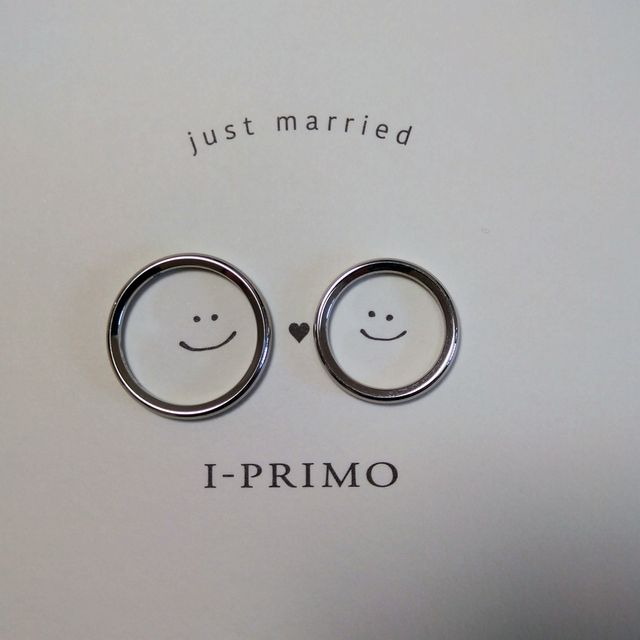 【アイプリモ(I-PRIMO)の口コミ】 選んだ指輪はシンプルなデザインでしたが、プラチナの輝きと緩いカーブが…