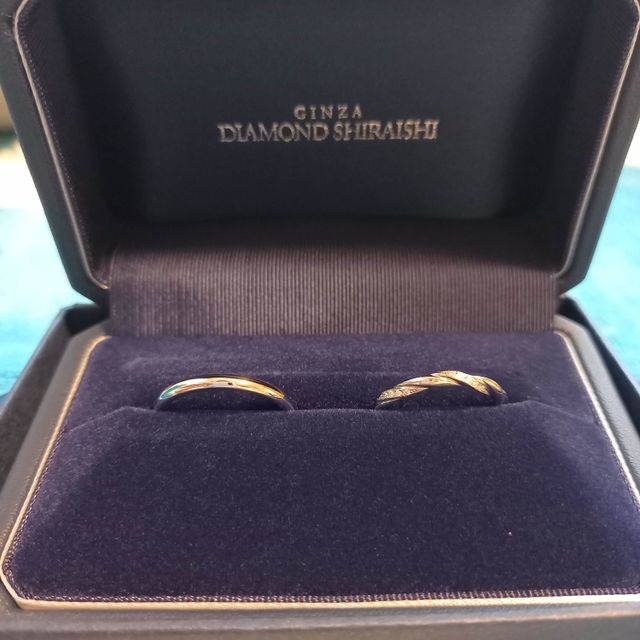 【銀座ダイヤモンドシライシの口コミ】 試着の際に王道のタイプを多く出していただいたのですが、どれも可愛くて…