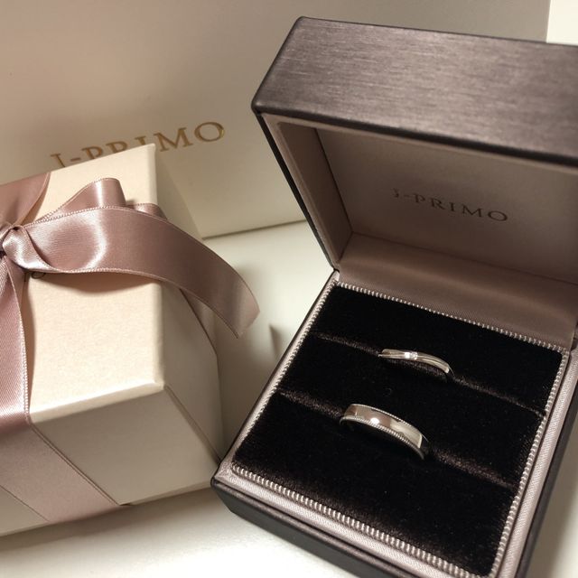【アイプリモ(I-PRIMO)の口コミ】 デザインはシンプル、素材はプラチナ、予算はペアで300,000円以内で探して…