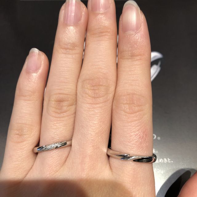 【エクセルコダイヤモンド(EXELCO DIAMOND)の口コミ】 1人で見に行きました。とても緊張しましたが、店内も綺麗で、カタログから…