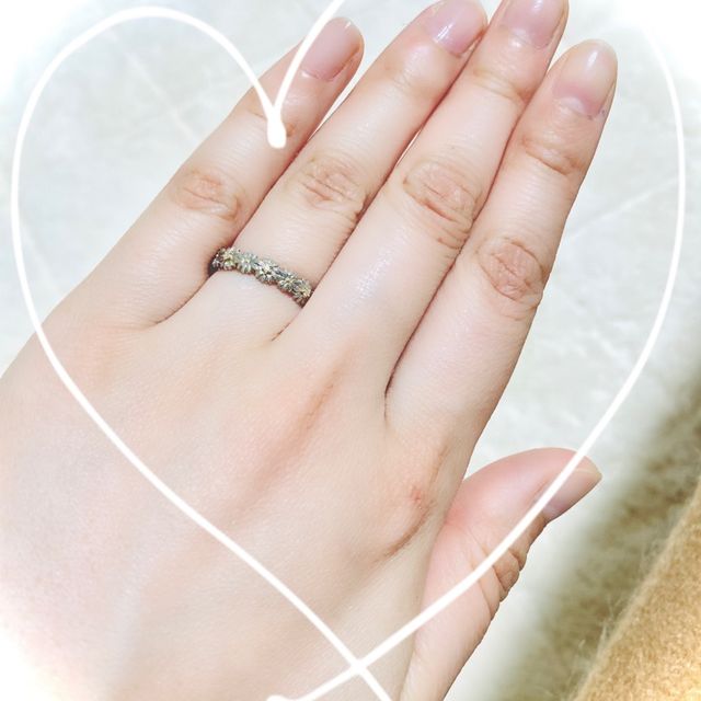 【BELLE BLANCHE(ベルブランシュ)の口コミ】 デザインがなんといってもかわいいです！
普段使いできそうで、でも凝った…