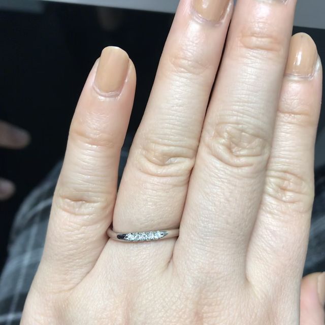 【garden(ガーデン)の口コミ】 あまりシンプルすぎず、ダイヤの煌めきがあるタイプを探していました。指…
