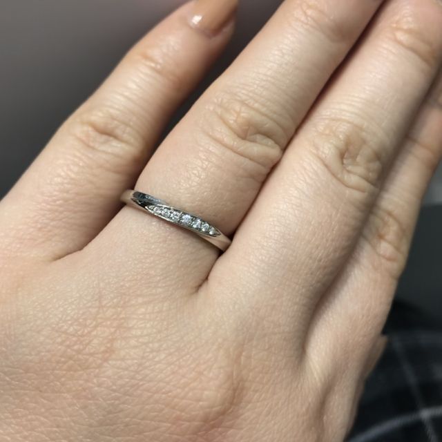 【garden(ガーデン)の口コミ】 あまりシンプルすぎず、ダイヤの煌めきがあるタイプを探していました。指…