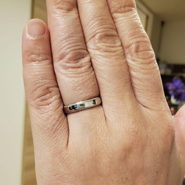 【アイプリモ(I-PRIMO)の口コミ】 夫はもともと指輪を買うつもりがなかったのですが、お店で実物を見たら買…