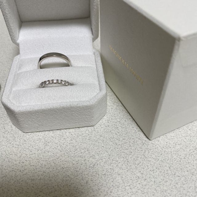 【MAGNOLIA WHITE JEWELRY(マグノリアホワイトジュエリー)の口コミ】 指輪の付け心地、指輪の価格で決めました。
とても、綺麗で大変満足してお…