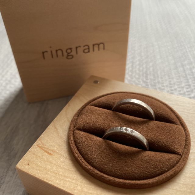 【ringram(リングラム)の口コミ】 様々なサンプルを見せてもらい、リングの太さや艶出し、ダイヤの個数・配…