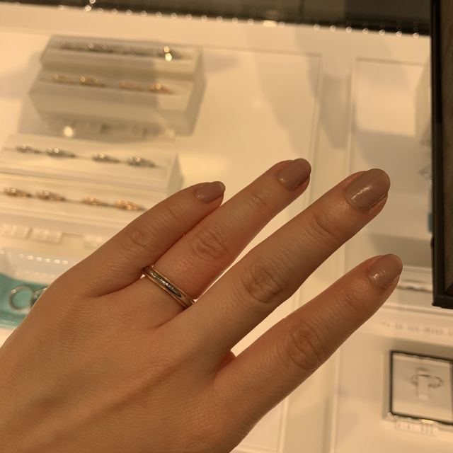 【MIKIMOTO(ミキモト)の口コミ】 作りはしっかりですが軽いものが多く、指輪をつけ慣れていないわたしには…