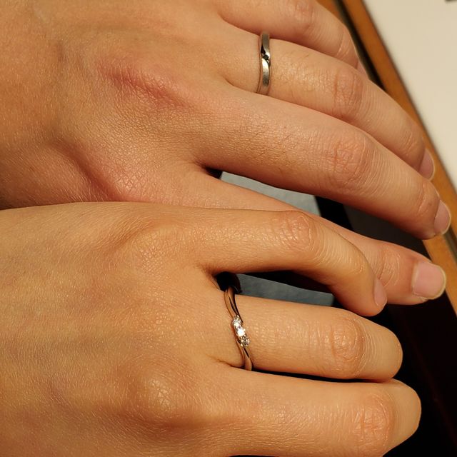 【エクセルコダイヤモンド(EXELCO DIAMOND)の口コミ】 エクセルコダイヤモンドさんは、メンズの指輪にブラックダイヤをあしらっ…