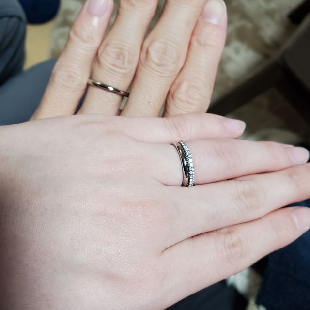 【銀座ダイヤモンドシライシの口コミ】 いつも付けておきたいという希望を備えて、旦那がエンゲージリングを選ん…