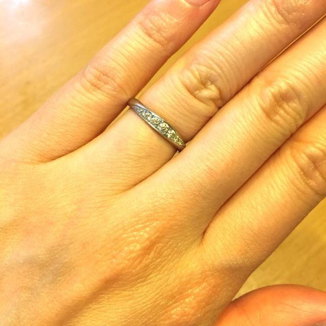 【和光ブライダルブティックギンザの口コミ】 いくつかのブランドを見て回り試着もさせて頂きましたが、こちらのリング…