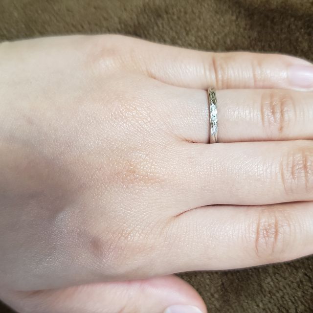 【アイプリモ(I-PRIMO)の口コミ】 ユノーとケイローンで迷いましたが、指が小柄だったので細身のものがしっ…