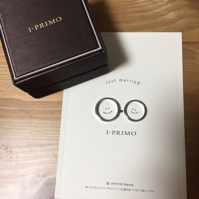 【アイプリモ(I-PRIMO)の口コミ】 丸みを帯びたリングなので、指を曲げた時の違和感も少なく、日常でつけや…