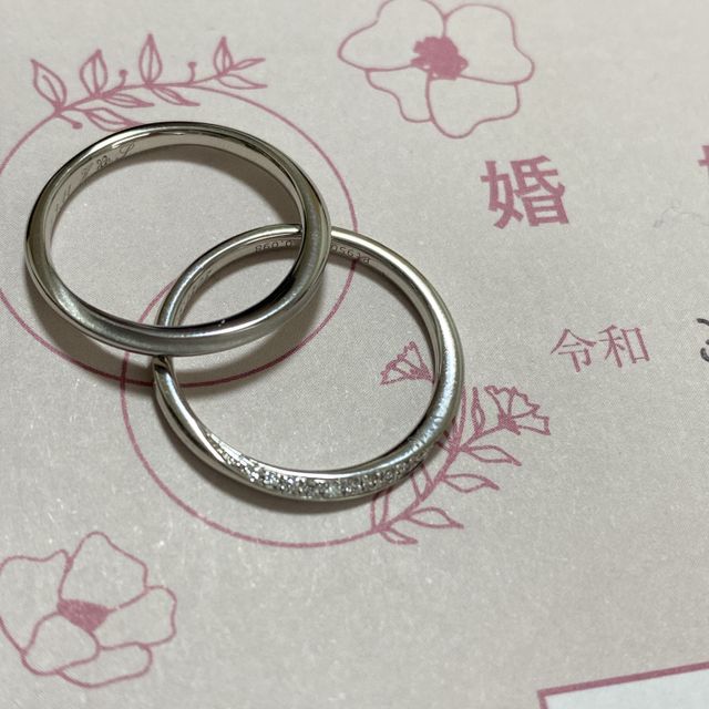 【銀座ダイヤモンドシライシの口コミ】 長くつけていられるよう結婚指輪はプラチナにしよう！と決めていました。…