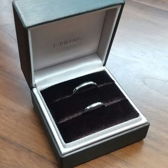 【アイプリモ(I-PRIMO)の口コミ】 シンプルな結婚指輪を探していました。いろんな会社の結婚指輪を調べてま…