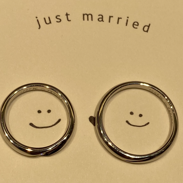 【アイプリモ(I-PRIMO)の口コミ】 最初は細い指輪にしようと決めていたのですが、実際に指にはめてみると、…