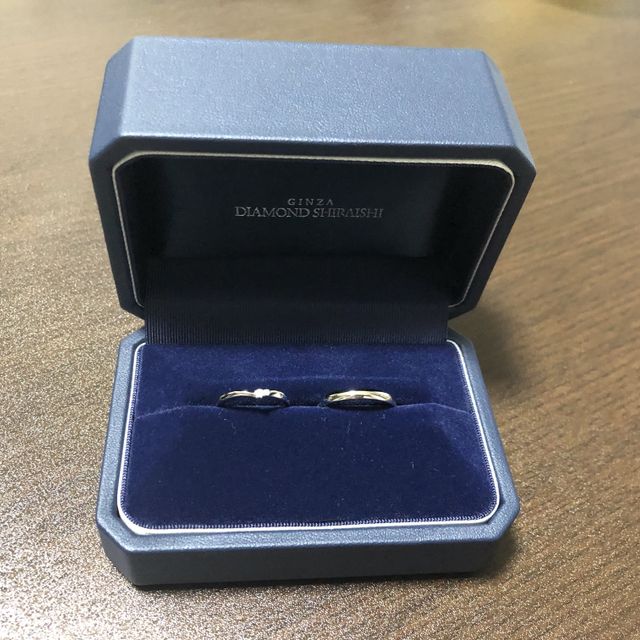 【銀座ダイヤモンドシライシの口コミ】 新郎新婦の指輪は、ペアでなくお互い気に入ったデザインのものにしましま…