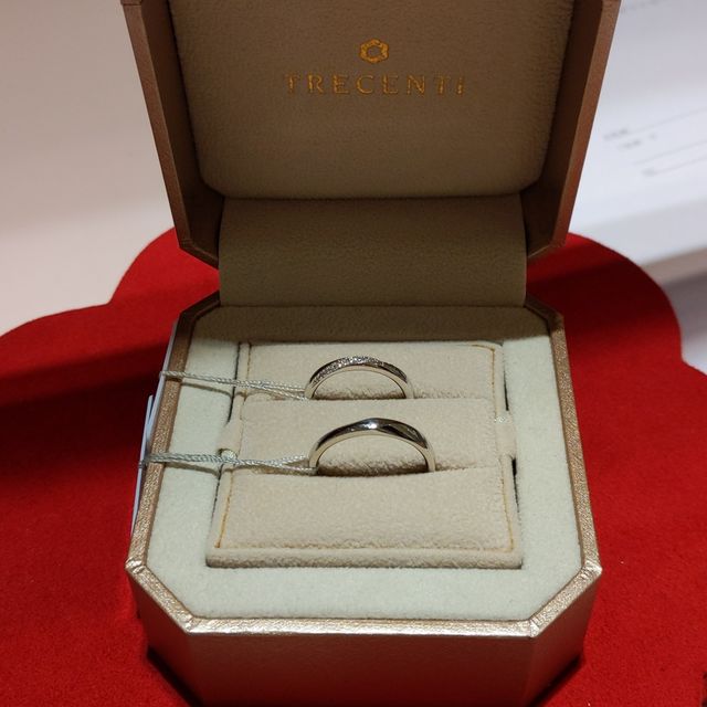 【TRECENTI(トレセンテ)の口コミ】 つけ心地が良いとのコメント通り、スルスルと指に入っていきました。内甲…