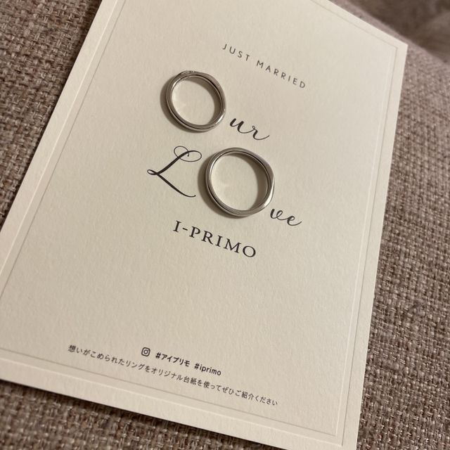 【アイプリモ(I-PRIMO)の口コミ】 デザインが可愛くて即決でした。婚約指輪がダイヤがついてるものだったの…