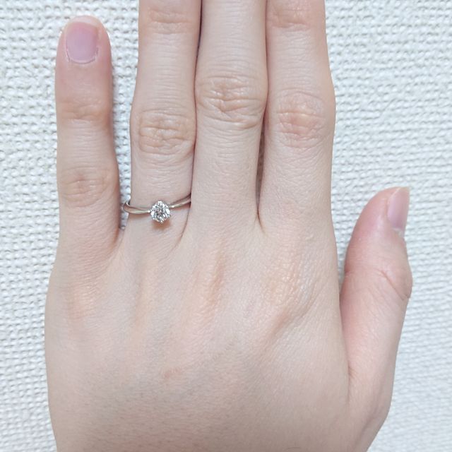 【HOSHI no SUNA 星の砂(ほしのすな)の口コミ】 このブランドで特に目立つ特徴である輝きです。
他のメーカーのものと比べ…