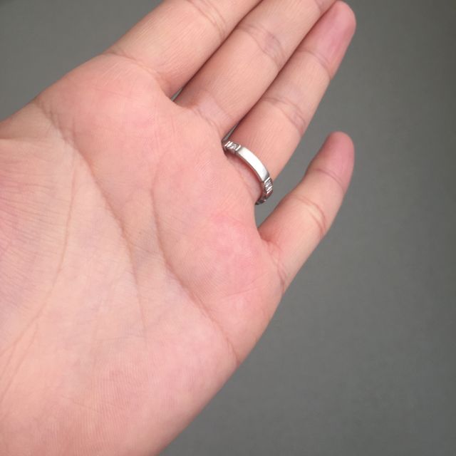 【Desserts(デザート)の口コミ】 デザインと付け心地で一発で決めました。程よく重みがあって今まで付けて…