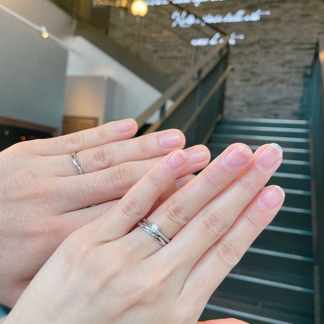 【銀座ダイヤモンドシライシの口コミ】 某ドラマの映画で着用されているとのことで、こちらのヴィーナスフェザー…