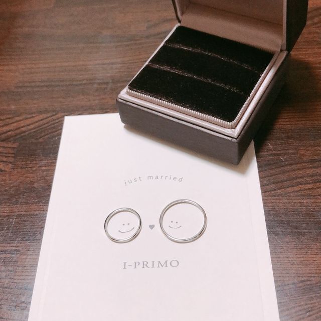 【アイプリモ(I-PRIMO)の口コミ】 細めのデザインで、価格もそこまで高くなく、夫婦で同じデザインの指輪を…