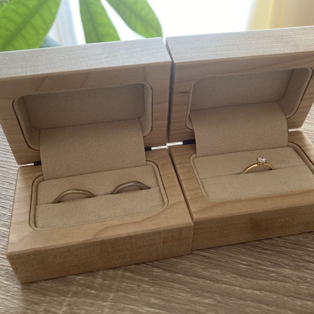 【uchimari(ウチマリ)の口コミ】 指輪のサイズもあり、なかなか売ってるものでは好きなのが無かったので自…