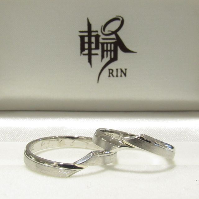 【輪-RIN-の口コミ】 あまり人と被らないデザインで、シンプルだけど個性があるところが気に入…