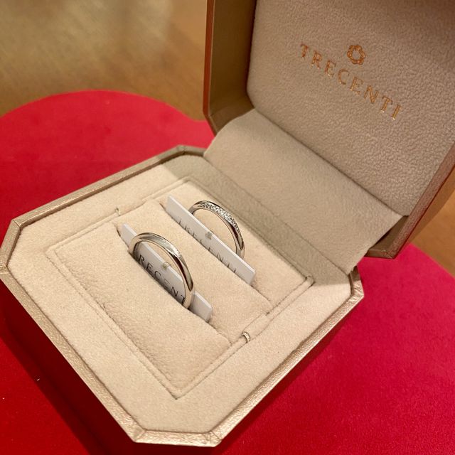【TRECENTI(トレセンテ)の口コミ】 元々指輪をつける習慣がない2人だったのでつけごごちの良いものを！と探し…