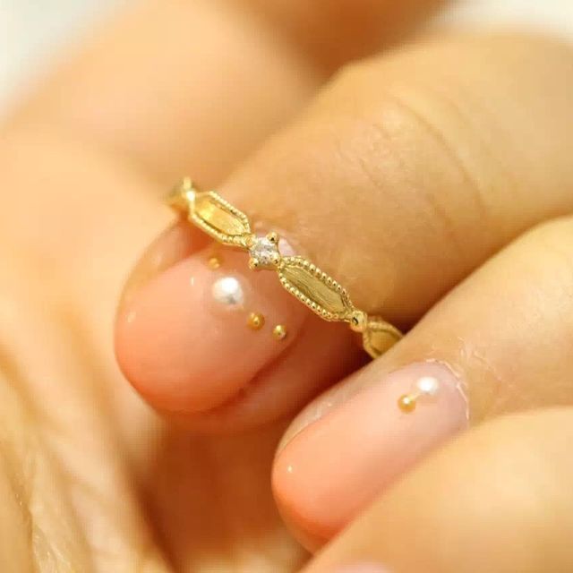 【JEWELRY  KAMATA(ジュエリーかまた)の口コミ】 いろんな店を回って、
なかなか決めれないで、
旦那が、いっそうオーダー…