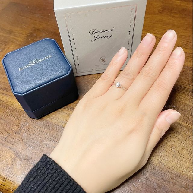 【銀座ダイヤモンドシライシの口コミ】 ダイヤの大きさではなく輝きのほうを重視して選べたところ。土台のデザイ…